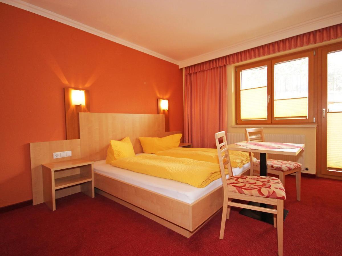 Apartment Leiter-1 *